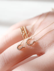 Lucky horse shoe necklace