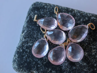 Rose quartz チャーム
