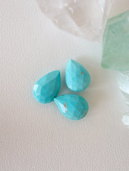 Turquoise charm -B-