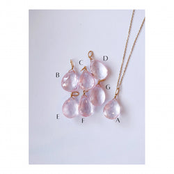 Rose quartz チャーム