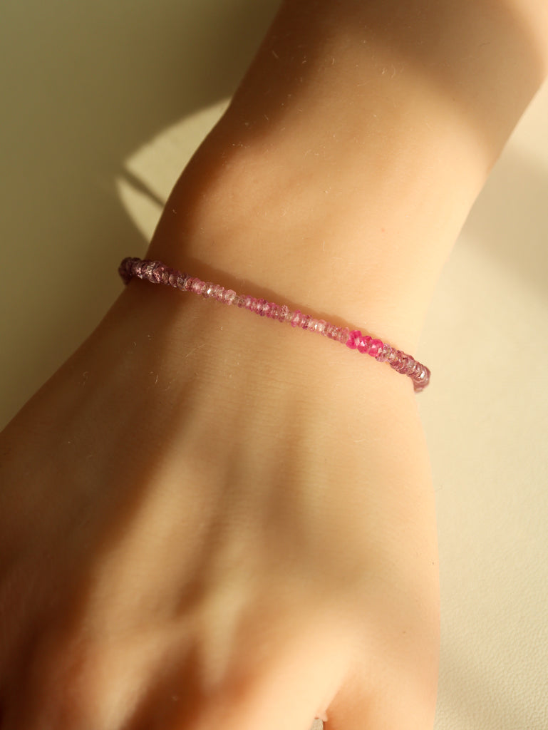 Pink Sapphire / Purple Sapphire